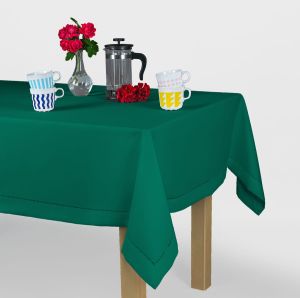 ciemno zielony obrus z mereżką 240 MESA