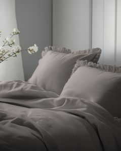 warm grey pościel bawełniana z falbanką PURE DETEXPOL